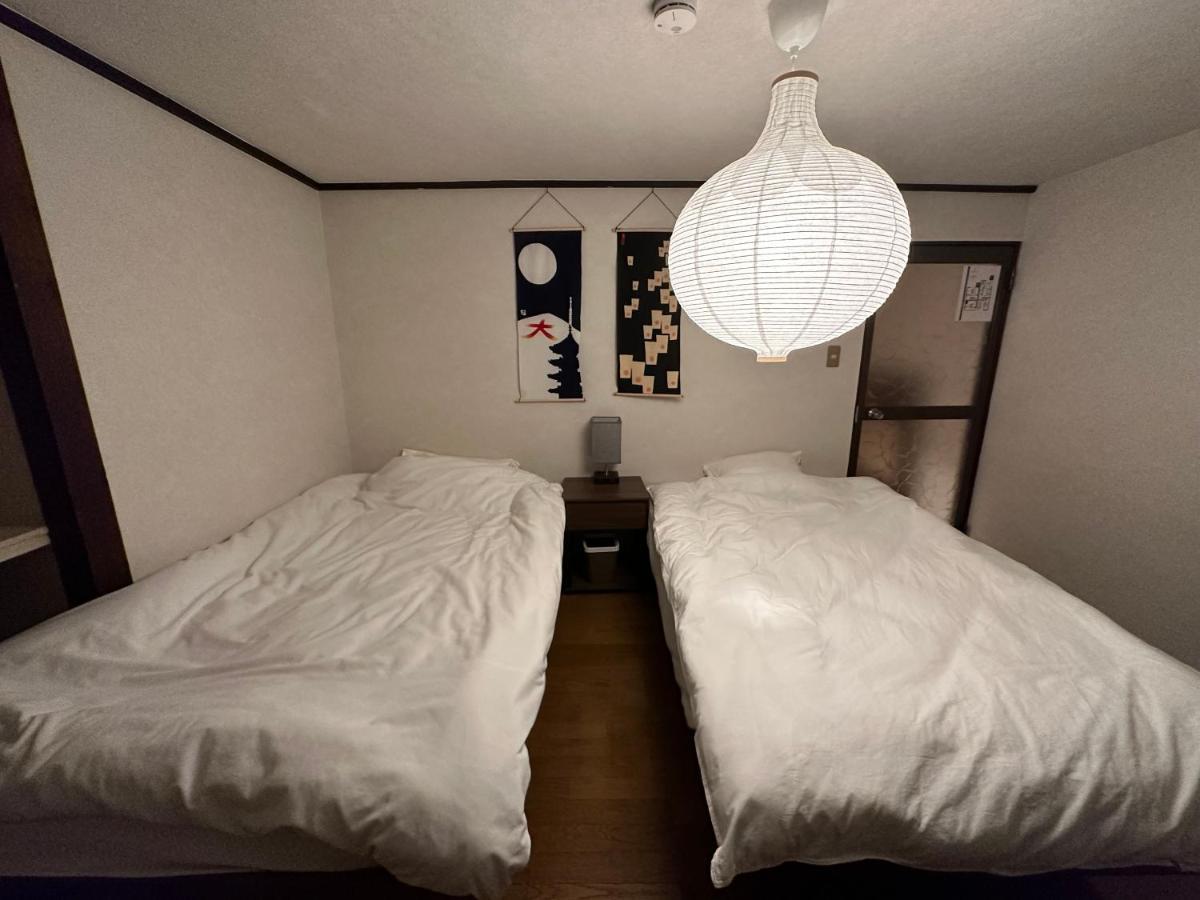 奈良公園徒歩15分古民家リノベーション貸切一軒家 Guest House奈良紀寺 Eksteriør bilde